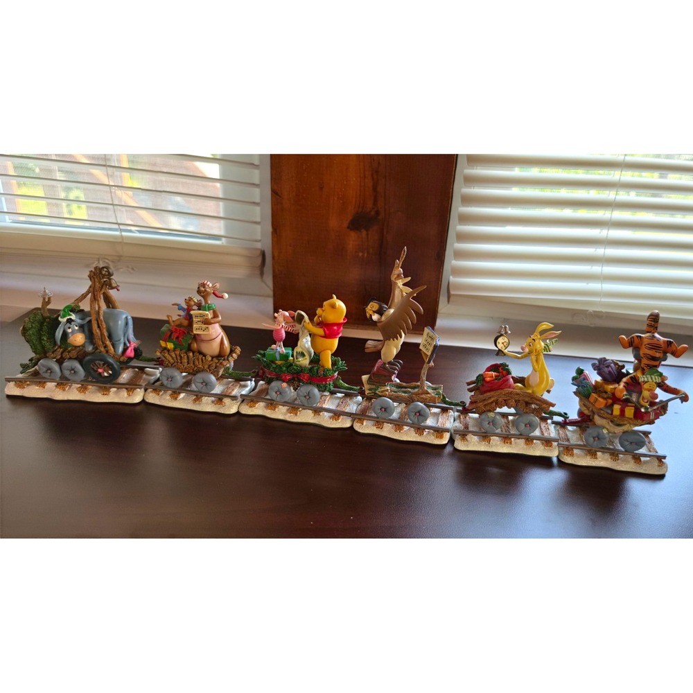 Danbury Mint Disney Winnie the Pooh Eeyore Holiday Train 6 Pc Christmas Set Box